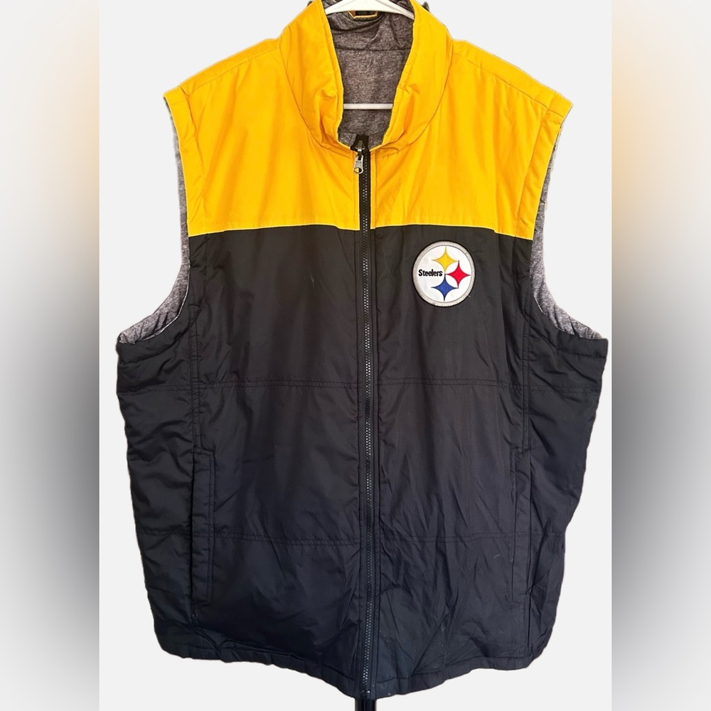 Pittsburgh Steelers Reversible Puffer Vest Men’s Large – Vintage NFL Streetwear